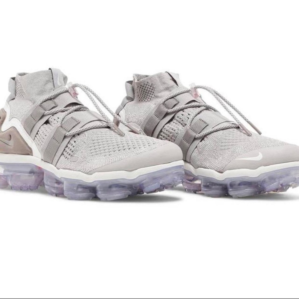 Nike VaporMax Utility sneakers in moon particle (2017)